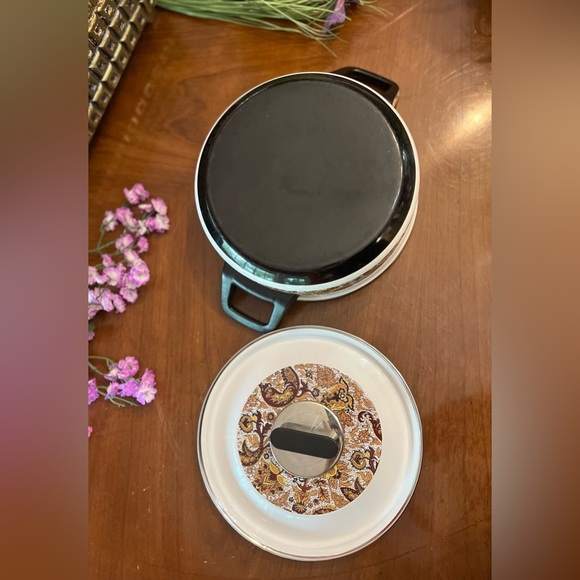 Vintage MCM Fancipan Autumn Leaf Brown Paisley 9”x3” Enamel Stew Pan w Lid - Picture 5 of 11